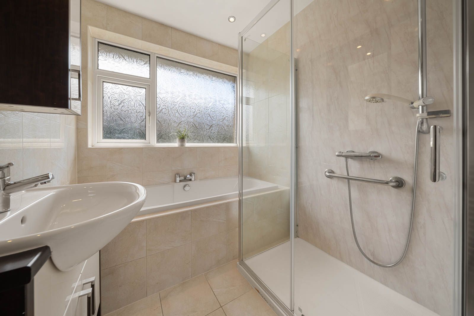 Bungalow in Huddersfield