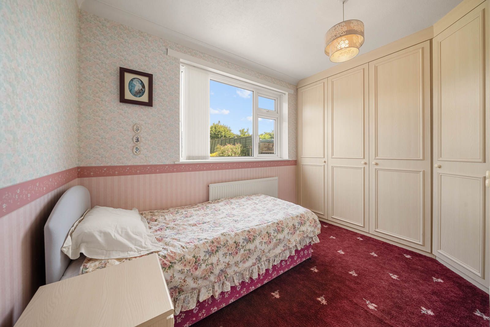 Bungalow in Huddersfield