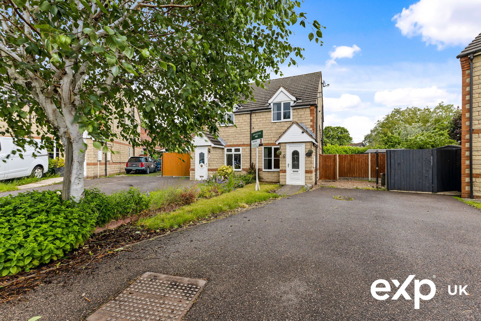 Semi Detached House in Mansfield