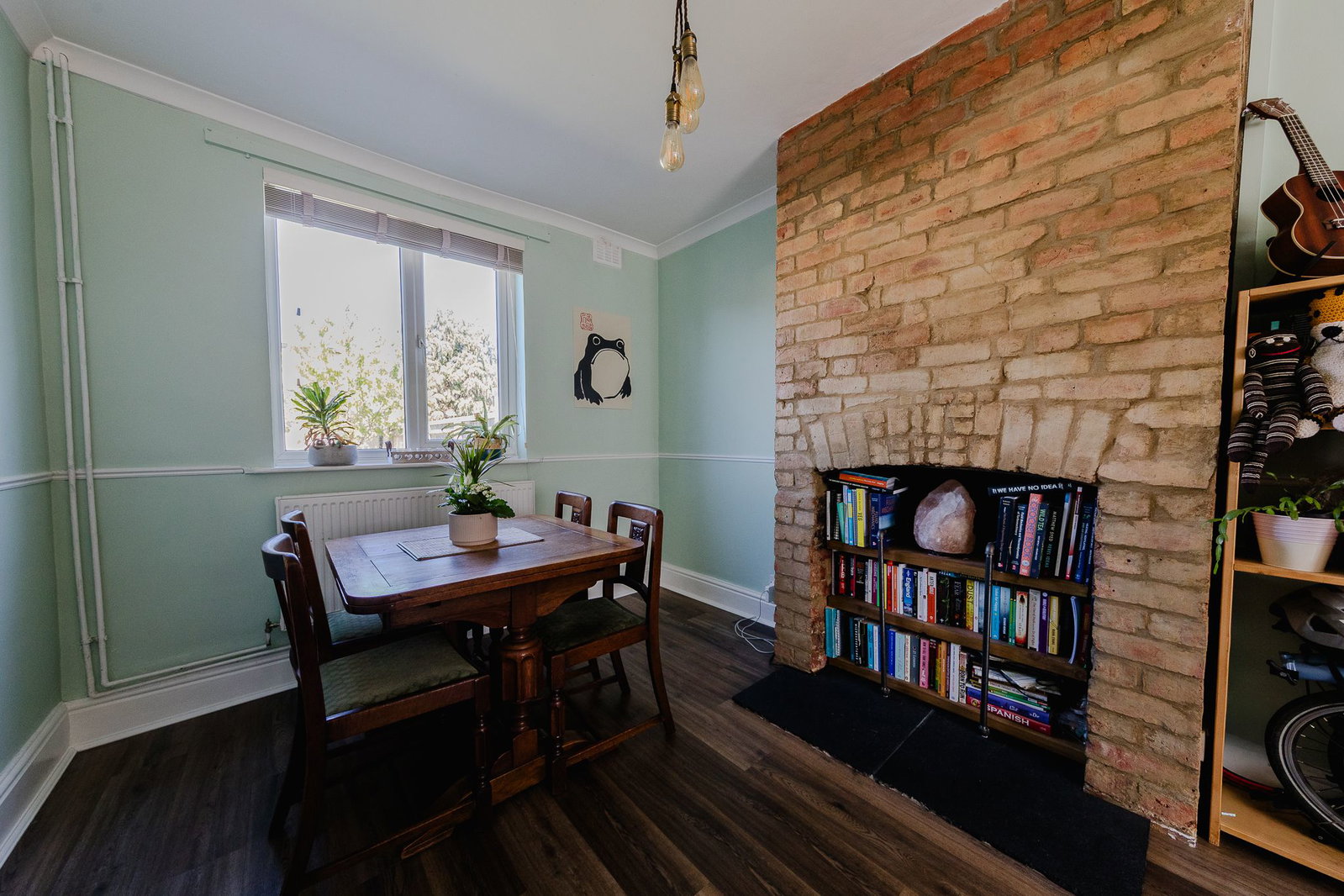 Terraced House in Milton Keynes