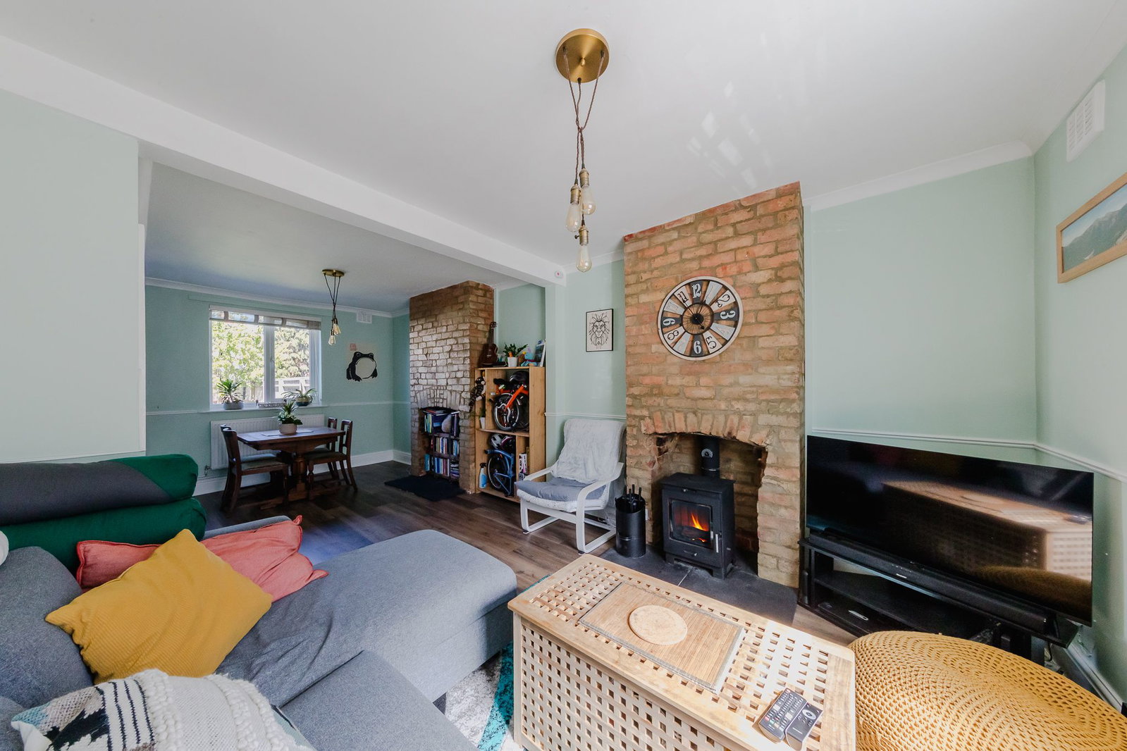 Terraced House in Milton Keynes