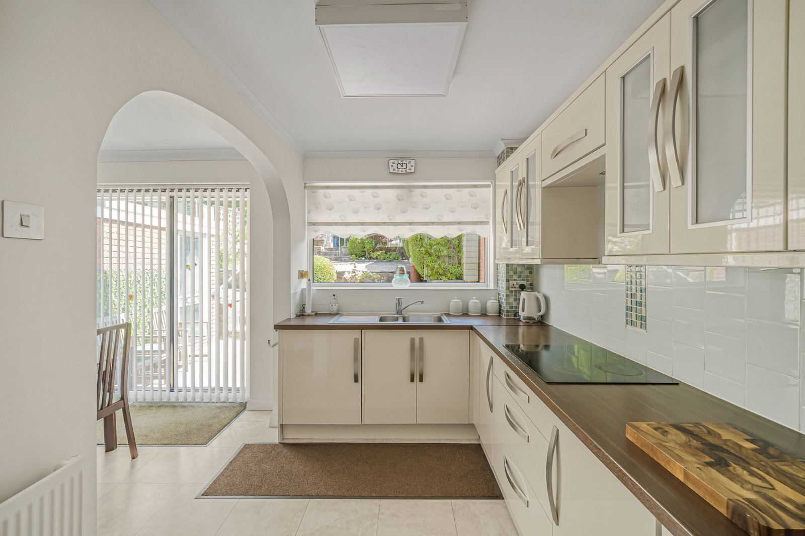 Semi Detached House in Porth
