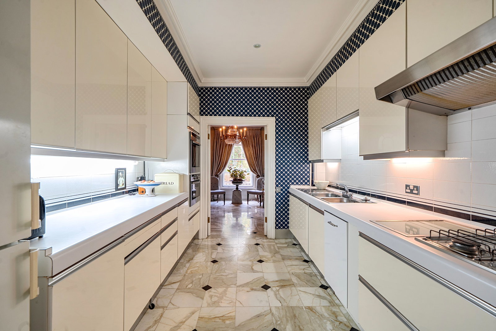 Terraced House for sale in London, Barnsbury Road, London, N1, 2191 m²
