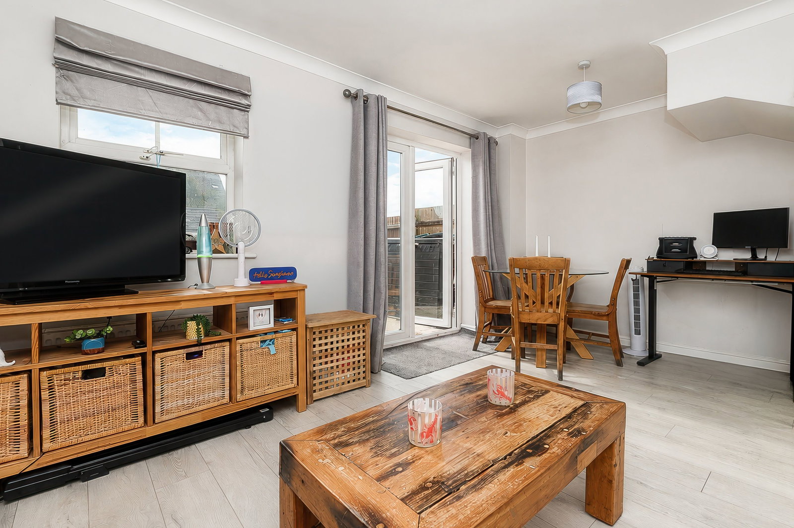 End Of Terrace House in Huntingdon 4