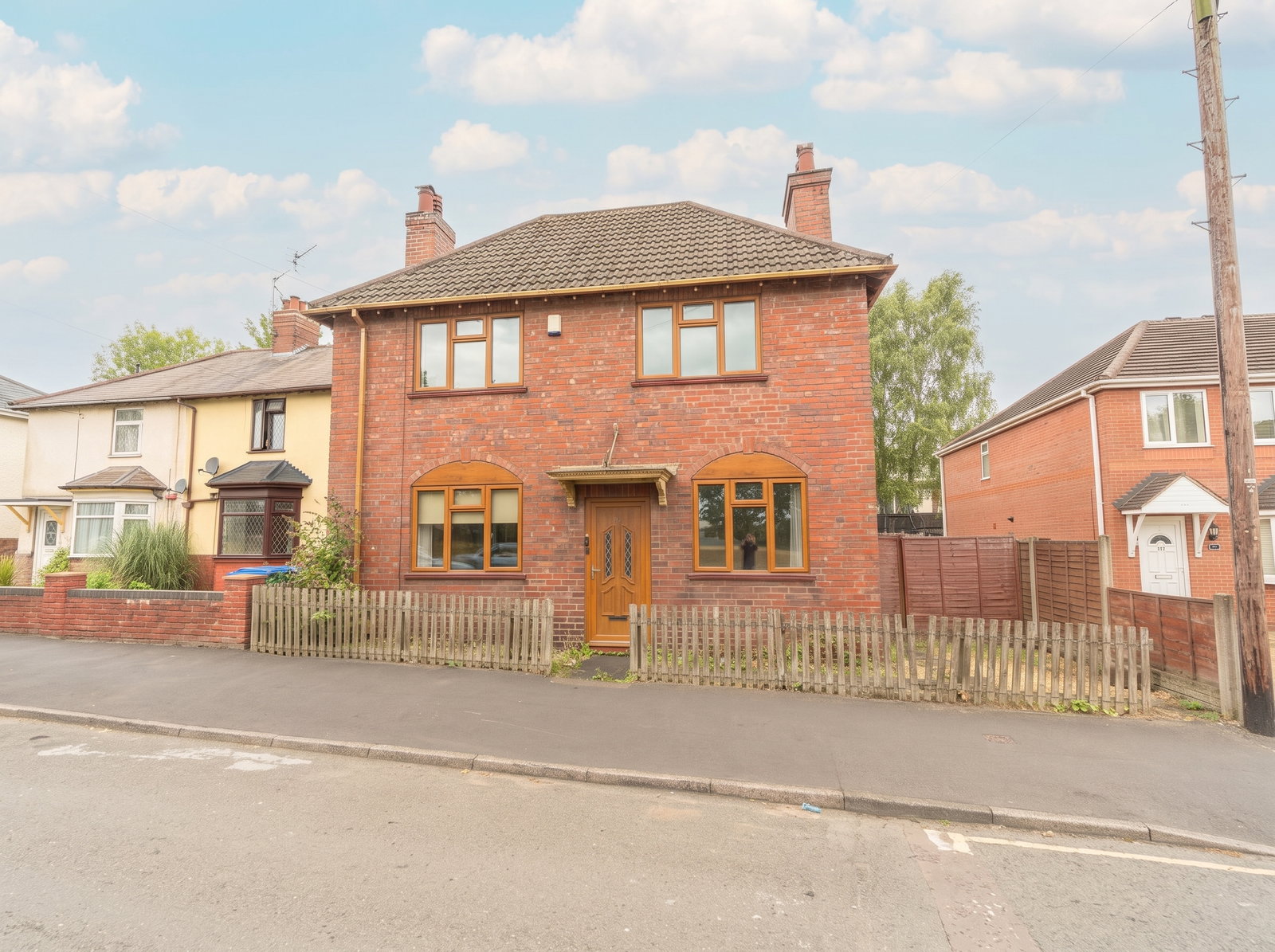 Detached House for sale in Oldbury, Newbury Lane, Oldbury, B69 1JA