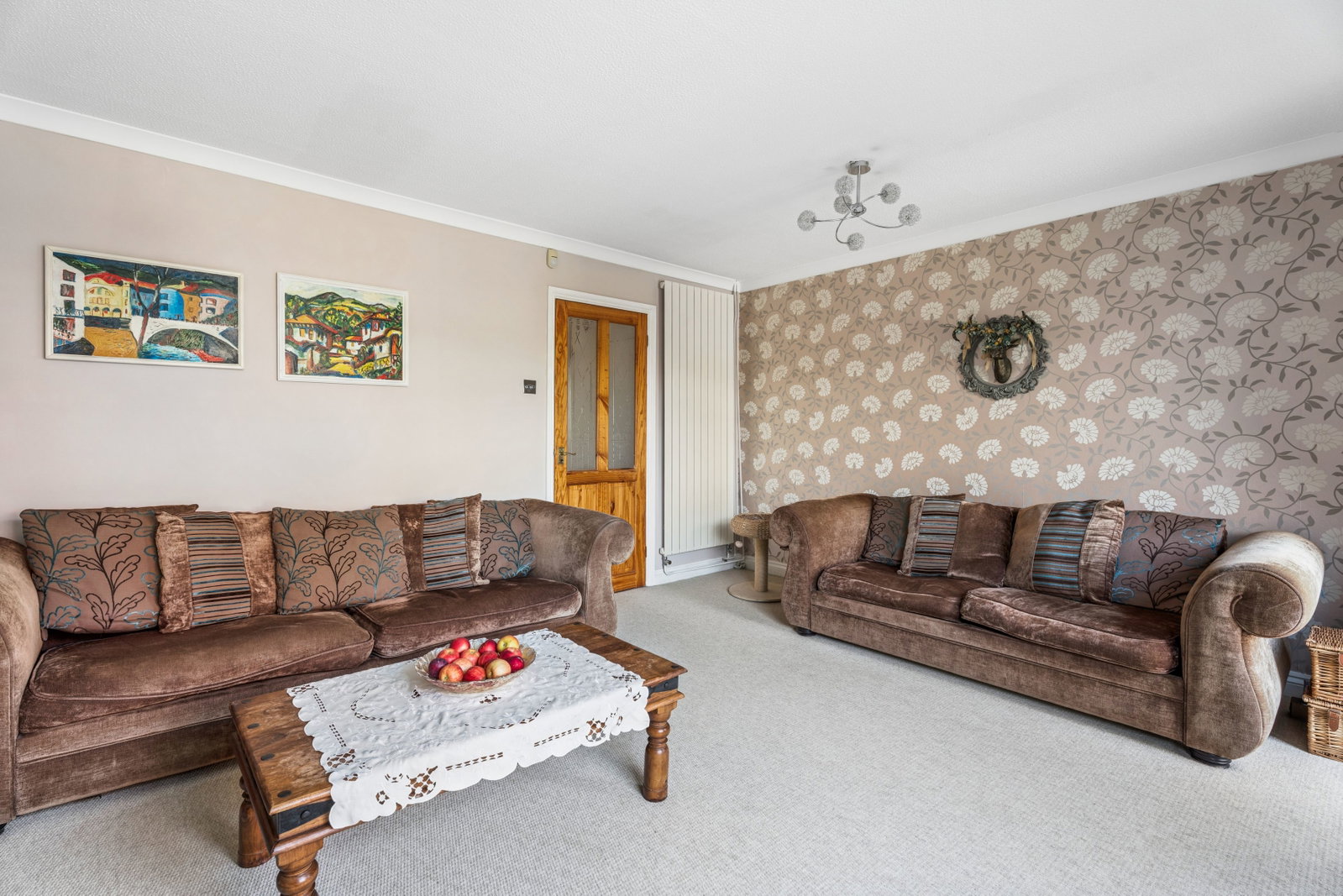 Terraced House for sale in Dunstable, Spoondell, Dunstable, LU6 3JX, 819 m²