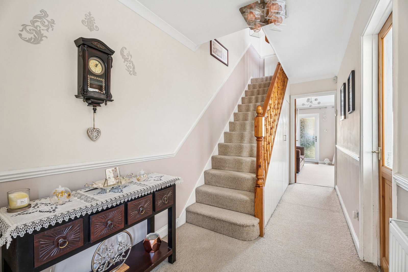 Terraced House for sale in Dunstable, Spoondell, Dunstable, LU6 3JX, 819 m²