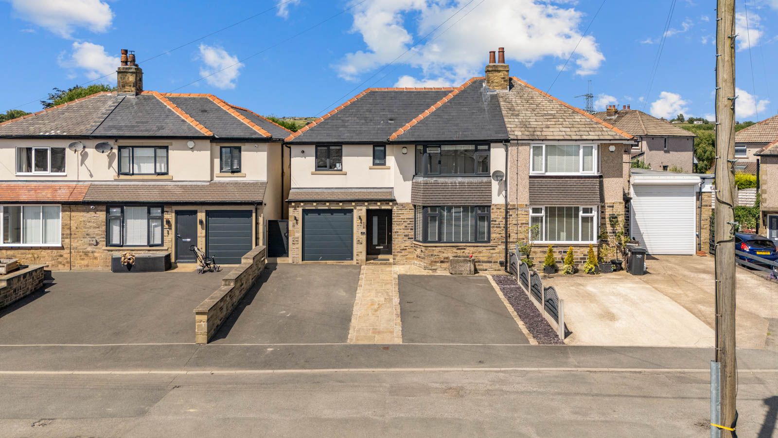 Semi Detached House in Halifax