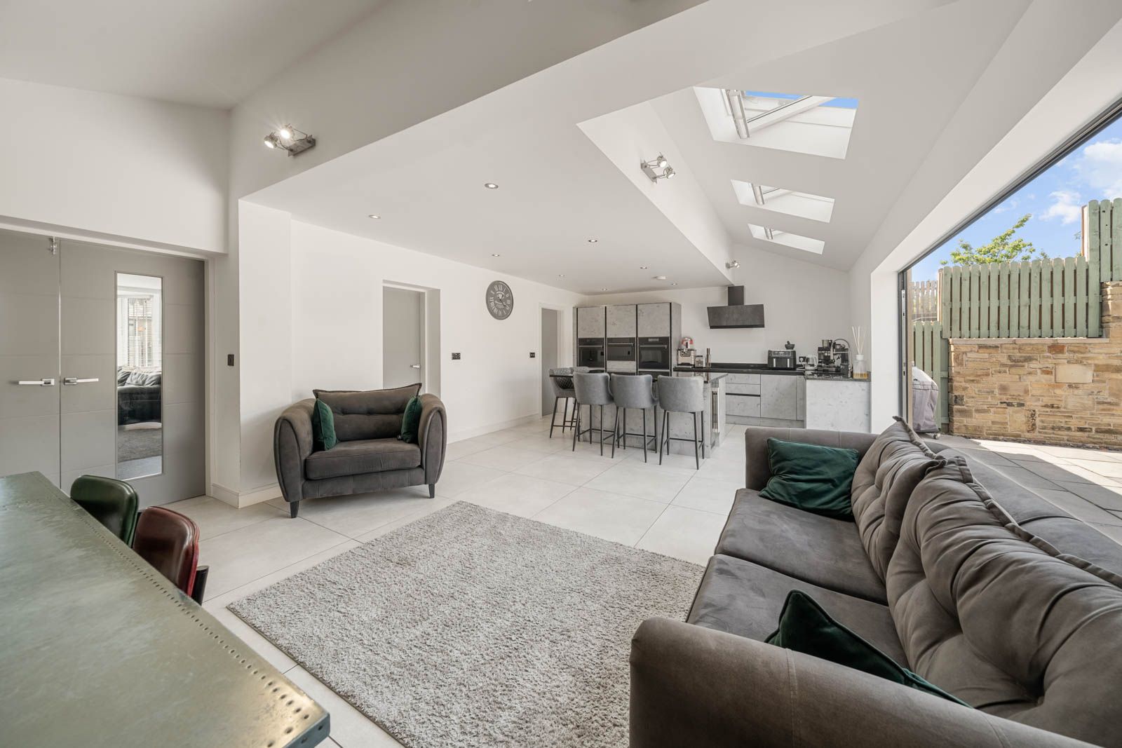 Semi Detached House in Halifax