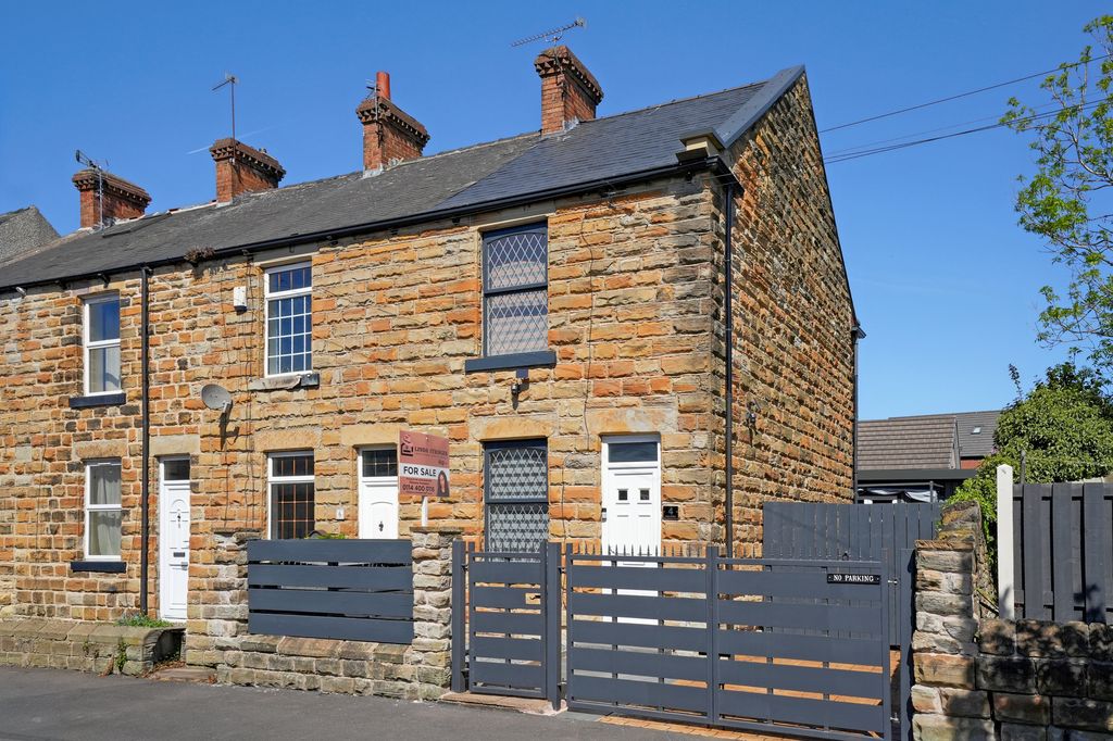 End Of Terrace House in Sheffield