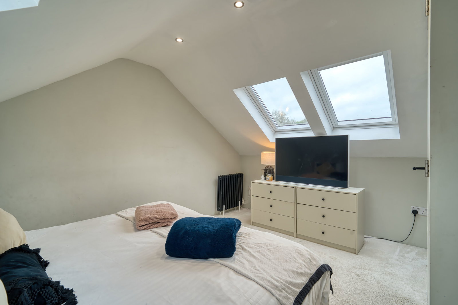 Semi Detached House in Radstock