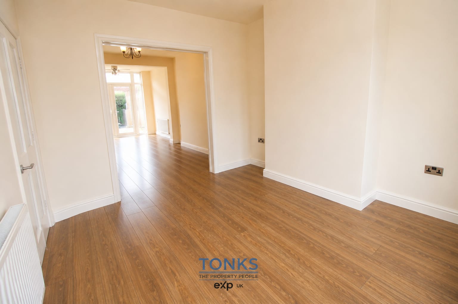 Semi Detached House for sale in Halesowen, Witley Avenue, Halesowen, B63 4DW