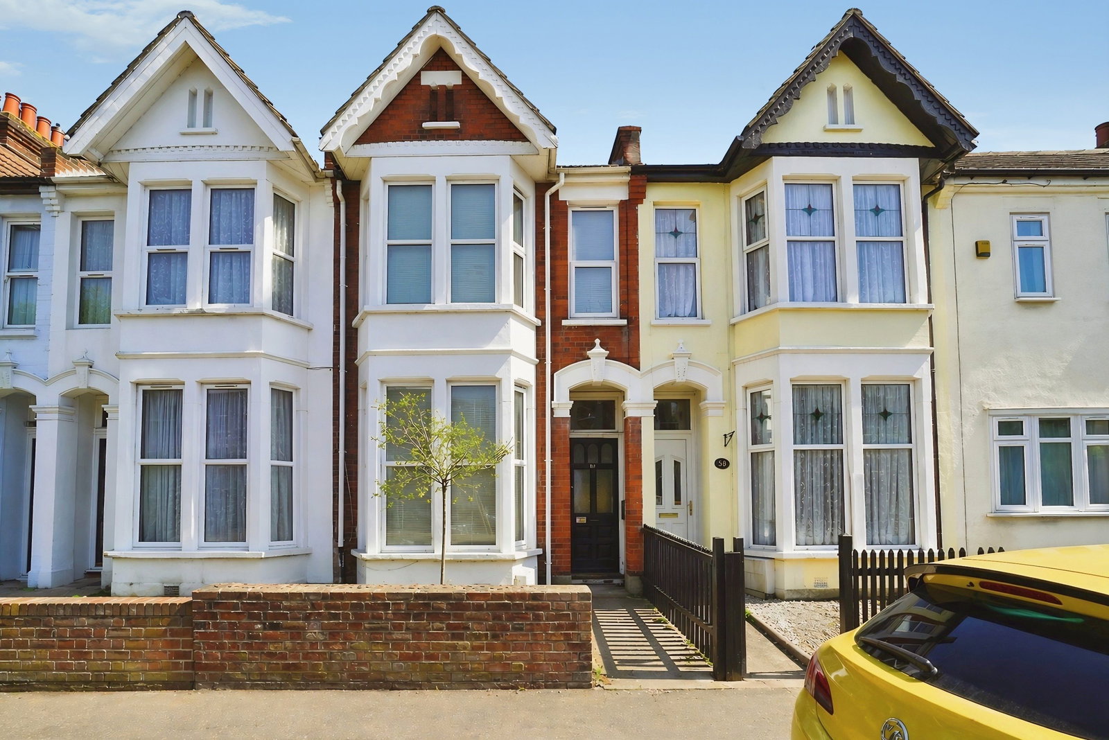 Terraced House in Westcliff-on-sea