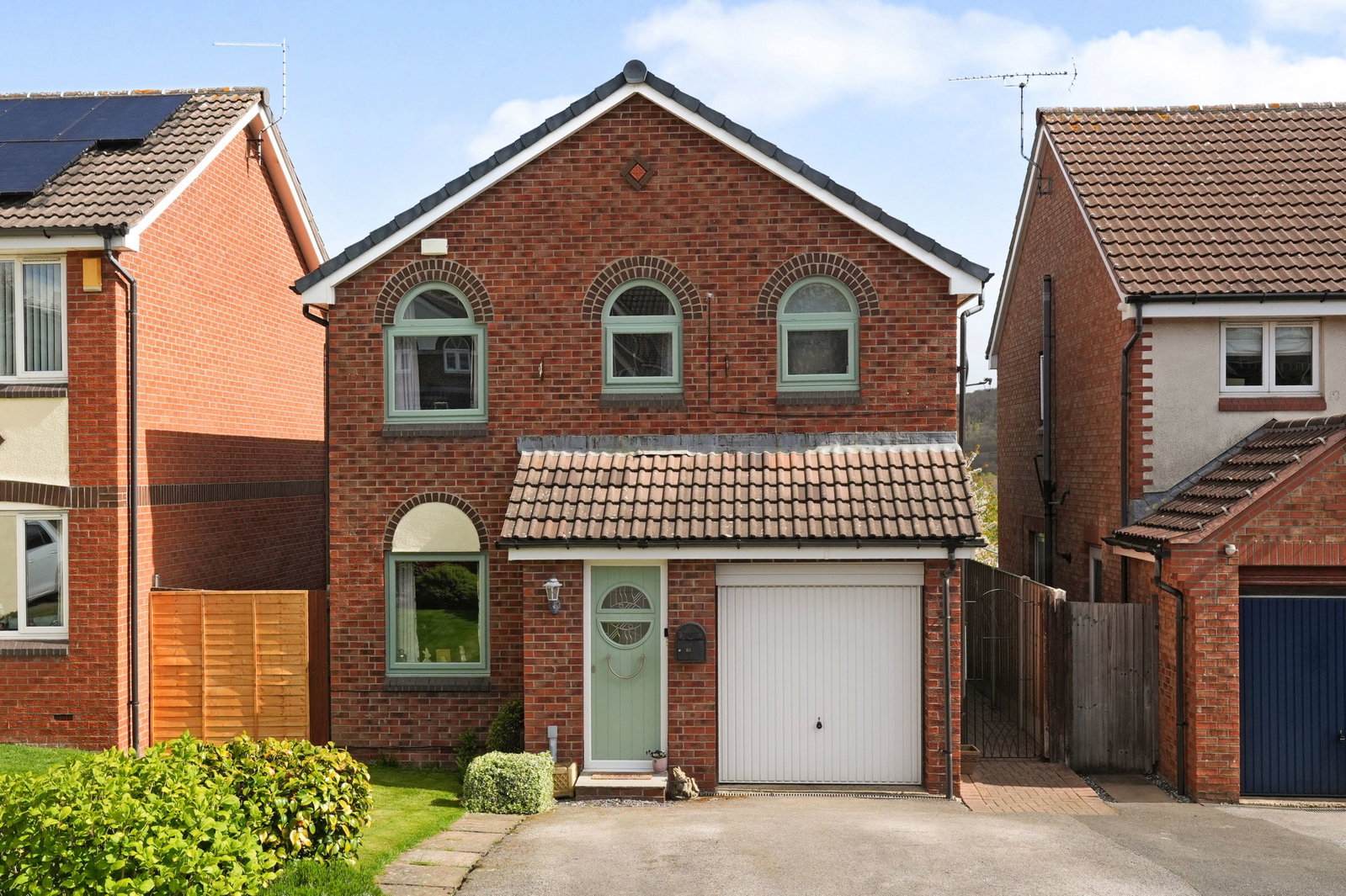 Detached House in Sheffield