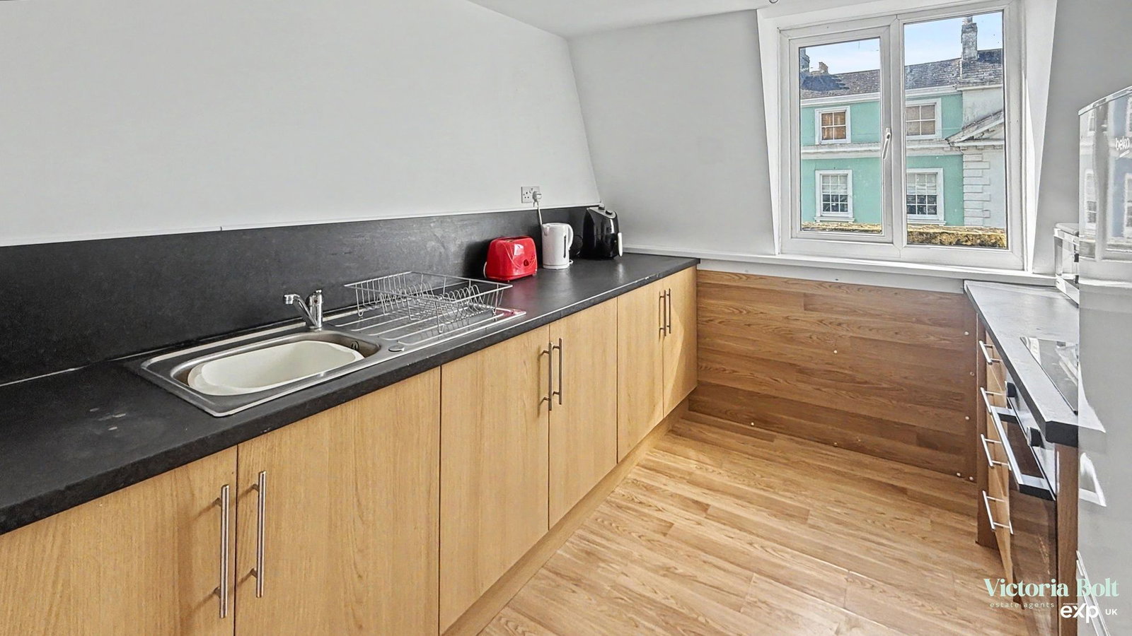 Terraced House in Plymouth 5