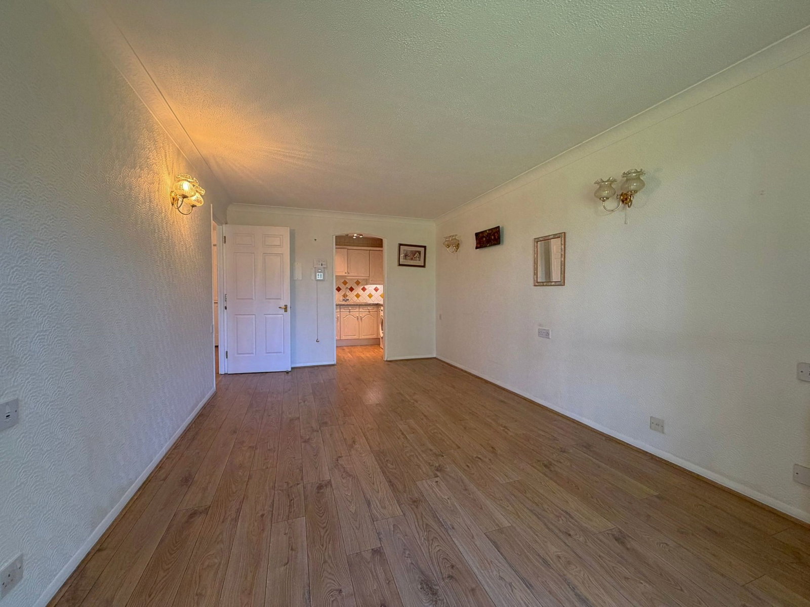 Ground Floor Flat in London