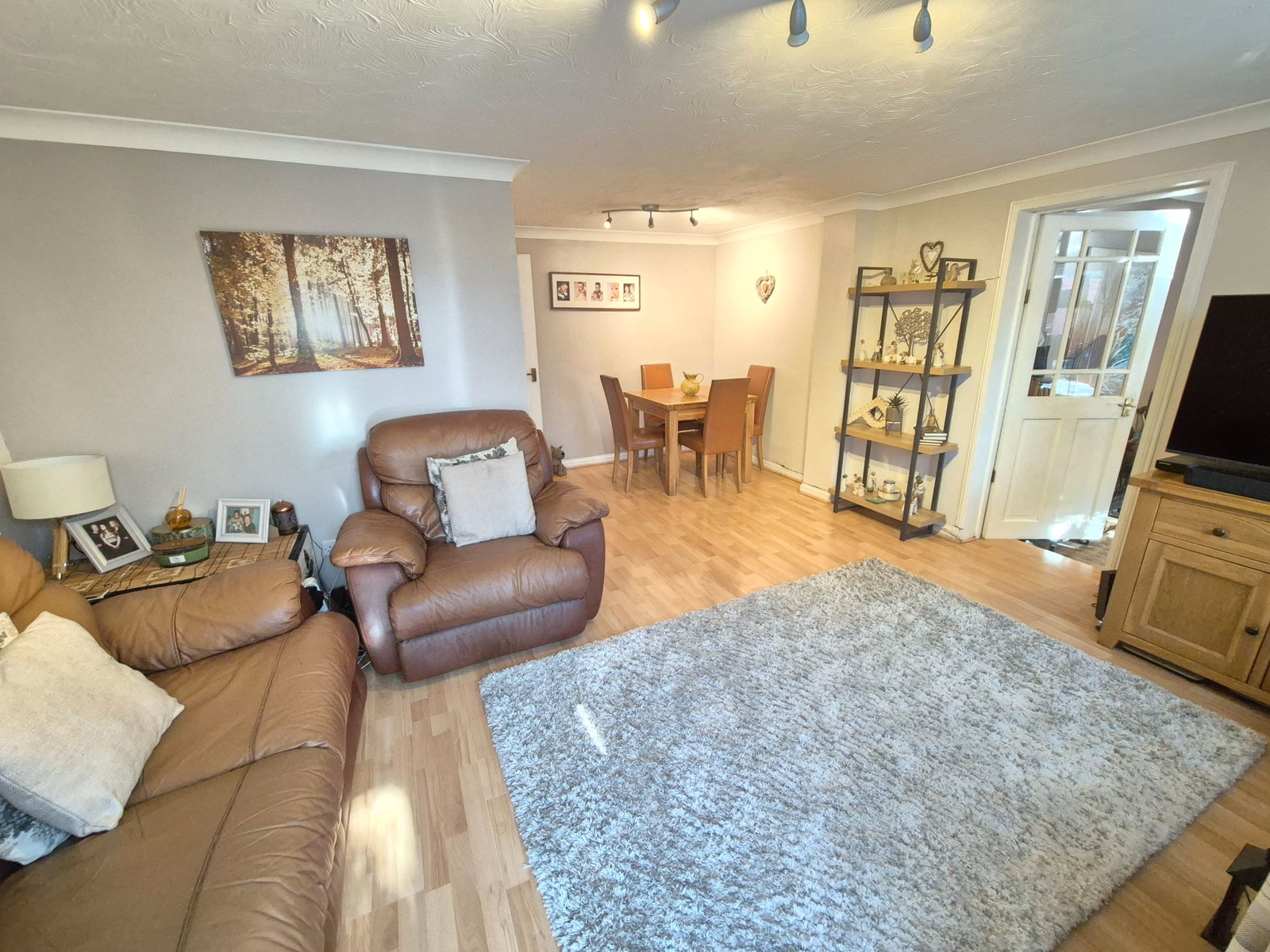 Semi Detached House for sale in Dunstable, Coopers Way, Houghton Regis, Dunstable, LU5 5US