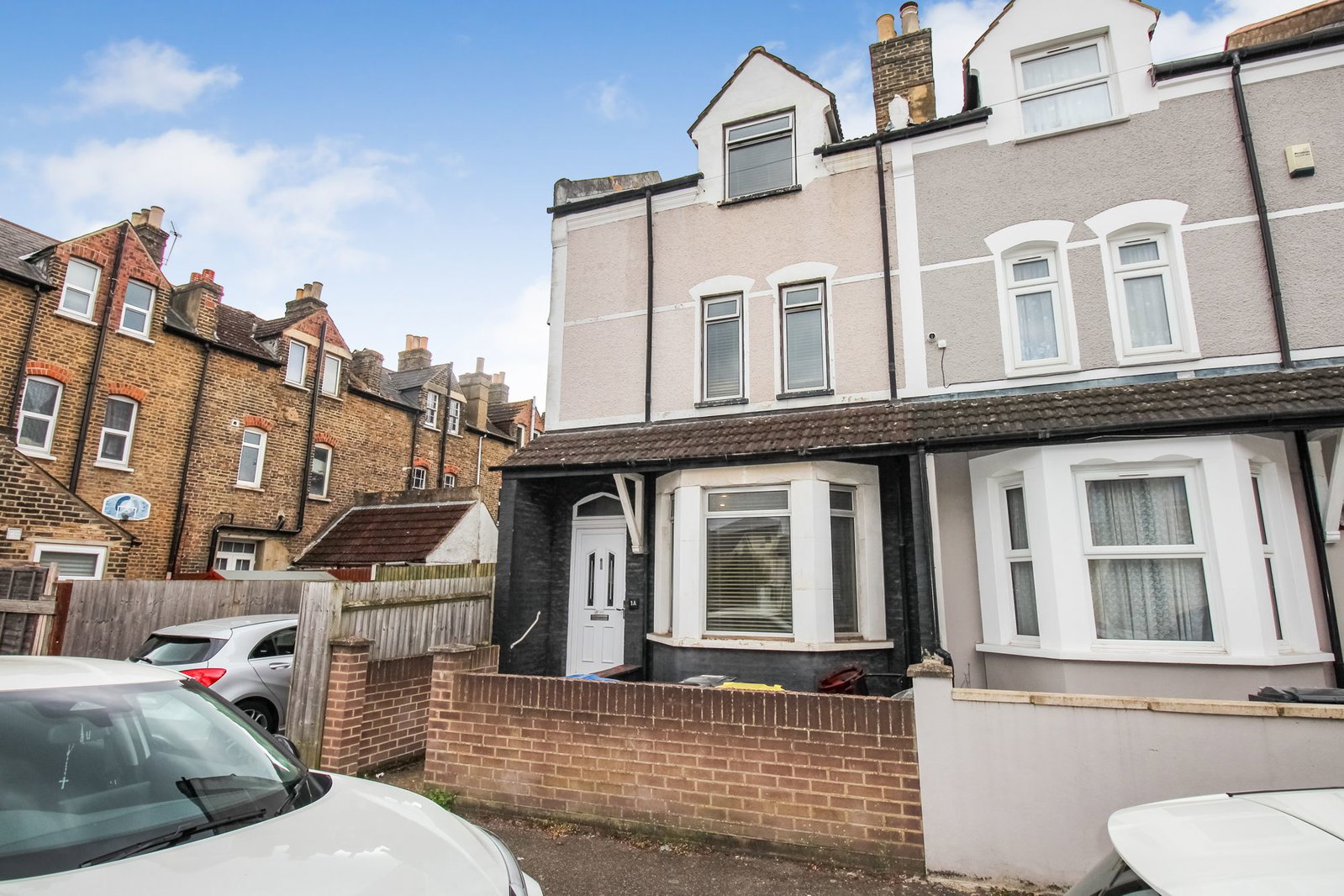 Semi Detached House in South Norwood