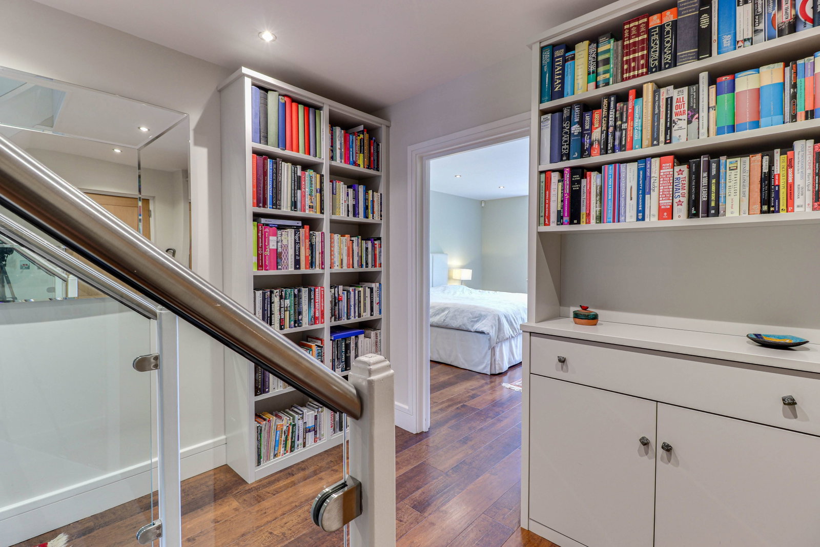 Apartment in Esher