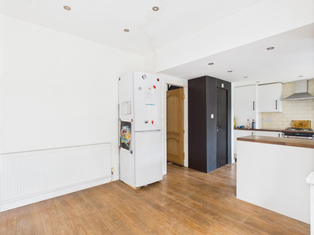 Semi Detached House in Hyde