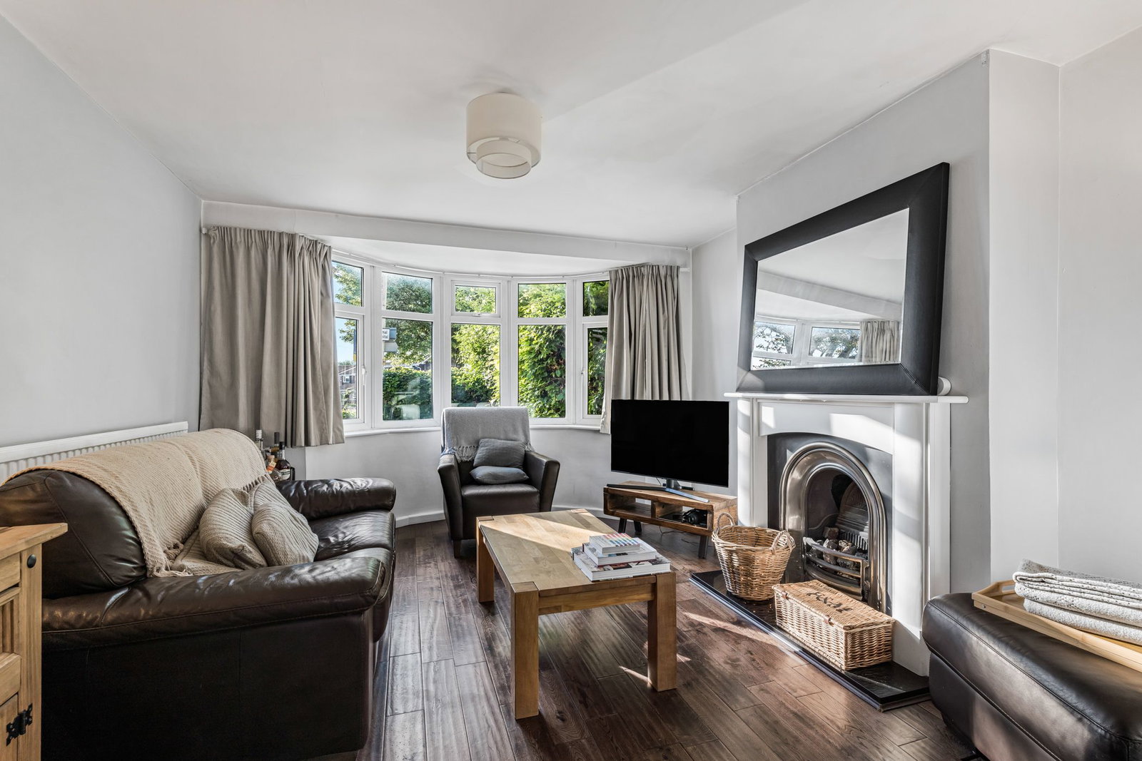 Semi Detached House in Cheltenham