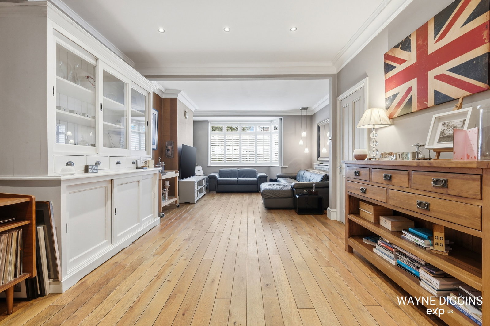Semi Detached House in Grays