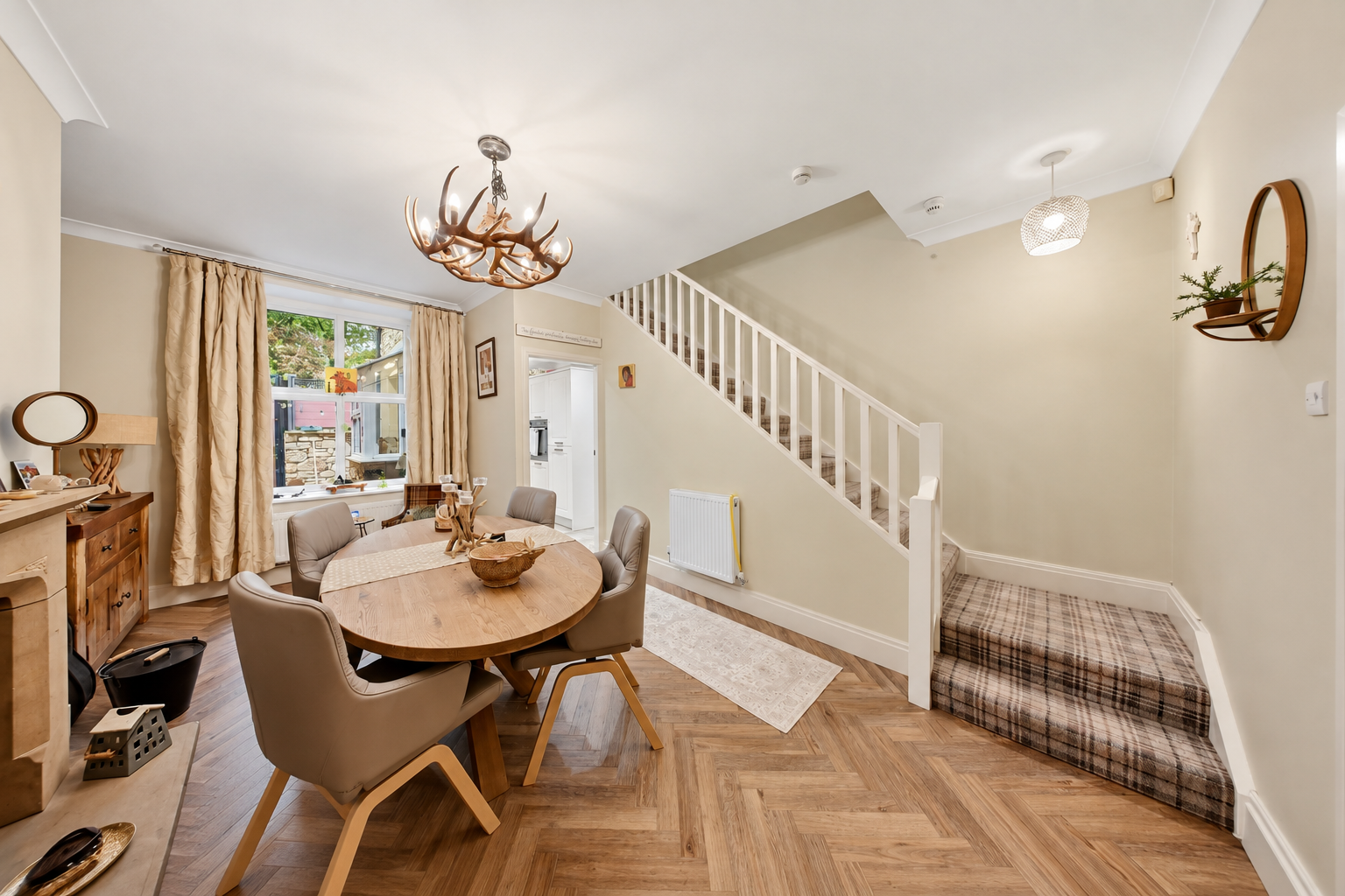 Terraced House for sale in Burnley, Whins Lane, Simonstone, Burnley, BB12 7QR, 1004 m²
