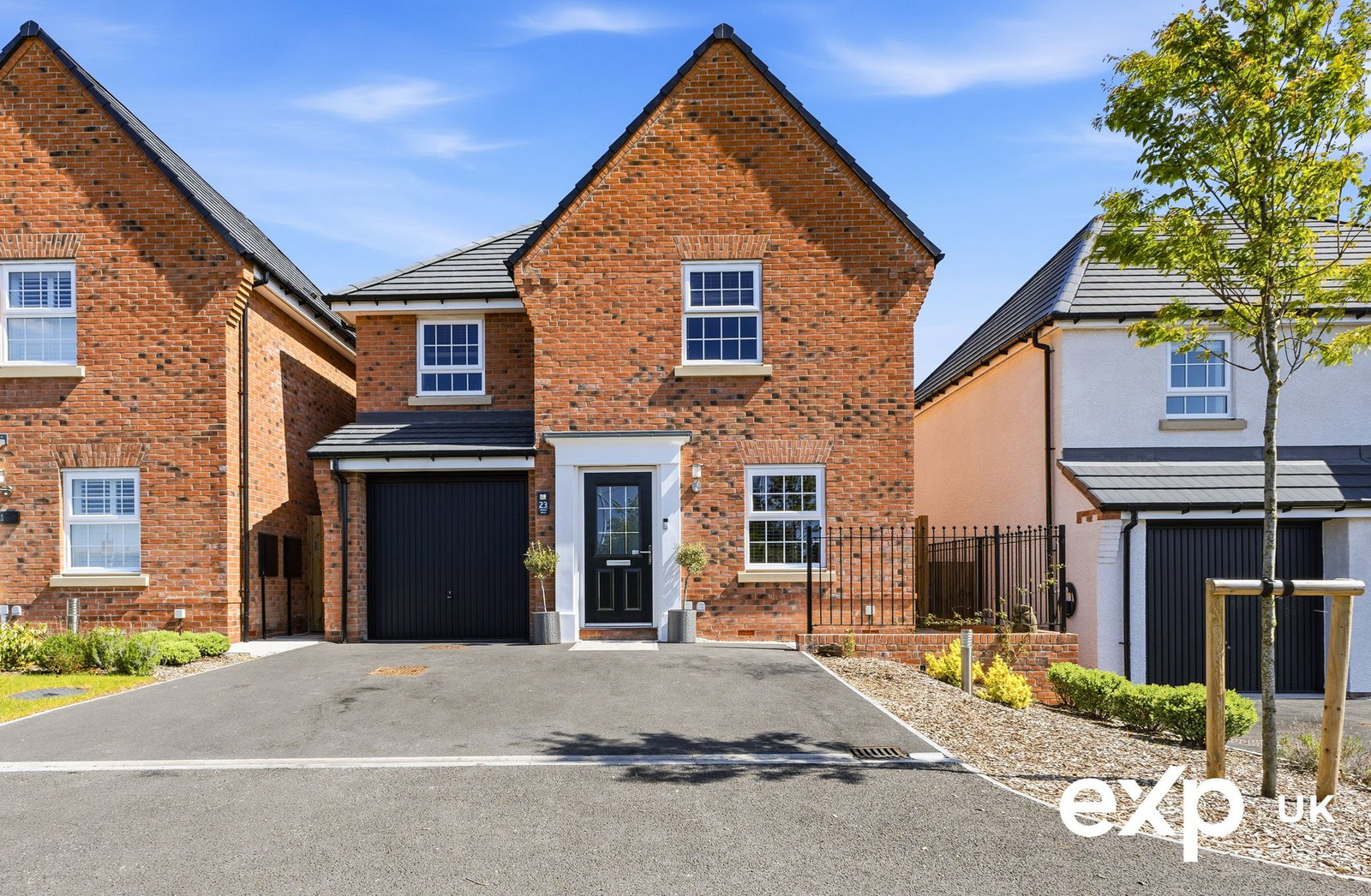 Detached House in Notts