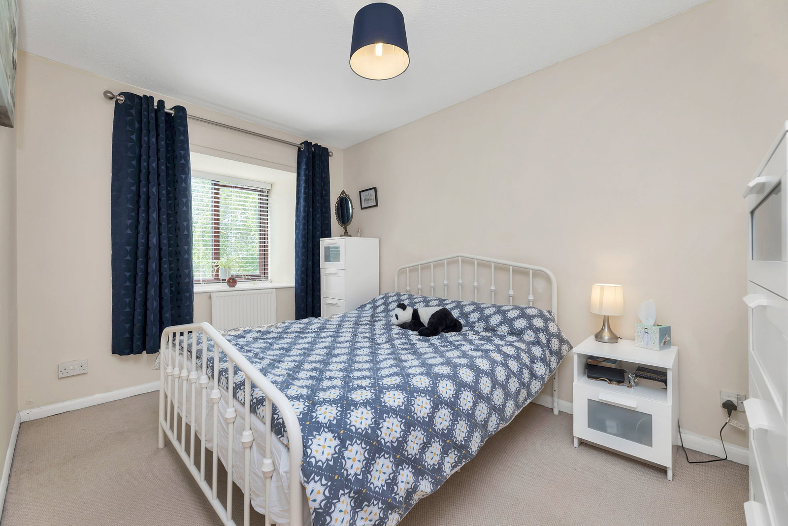 Semi Detached House in Huntingdon