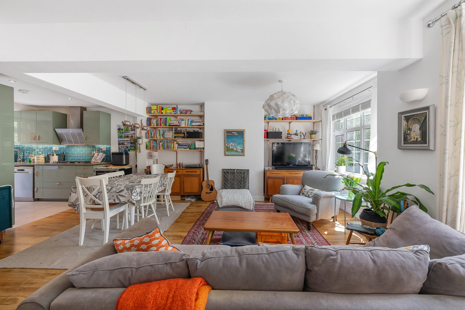 Ground Floor Flat in London