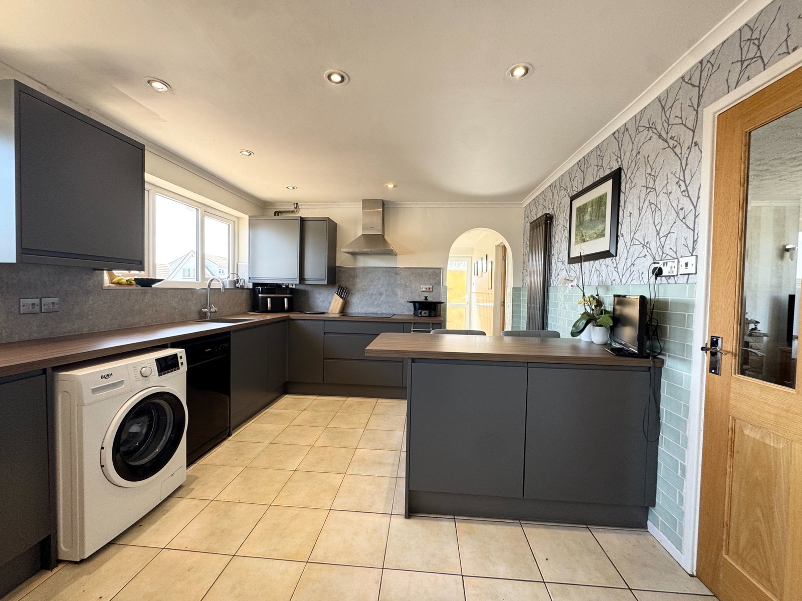 Semi Detached House in Loughborough