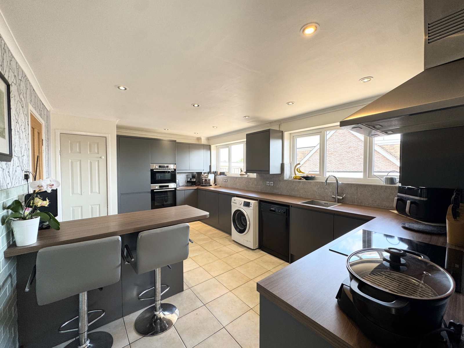 Semi Detached House in Loughborough