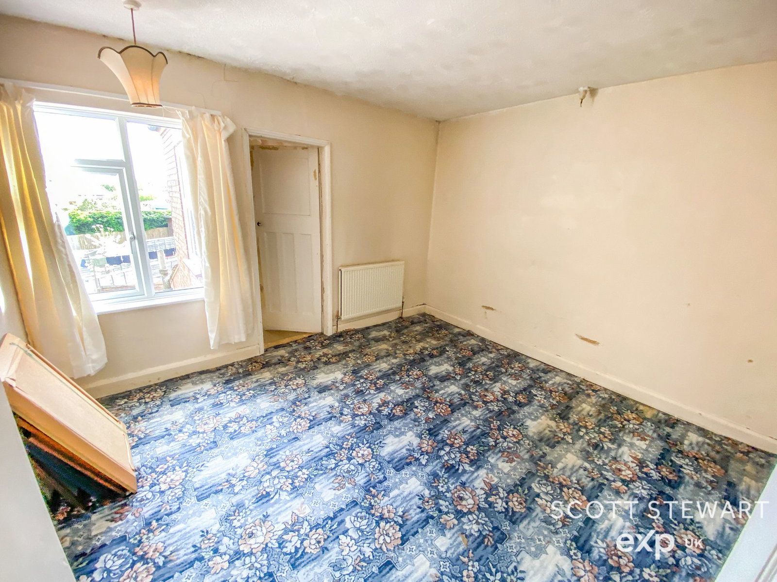 End Of Terrace House in Peterborough