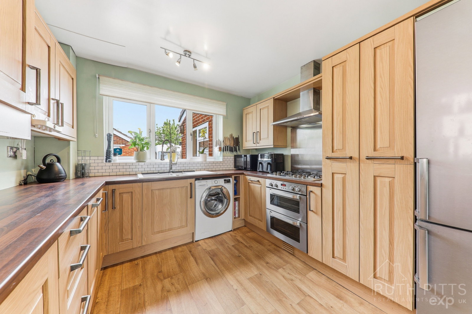 Semi Detached House in Pontefract