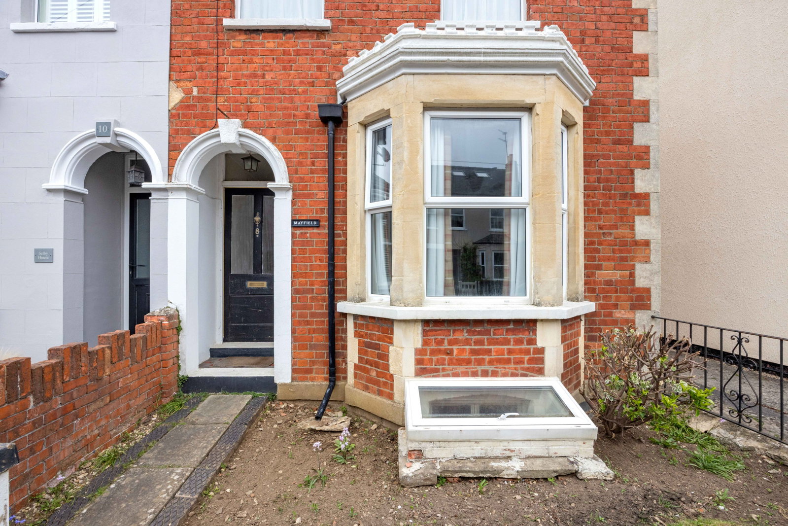 Semi Detached House in Cheltenham