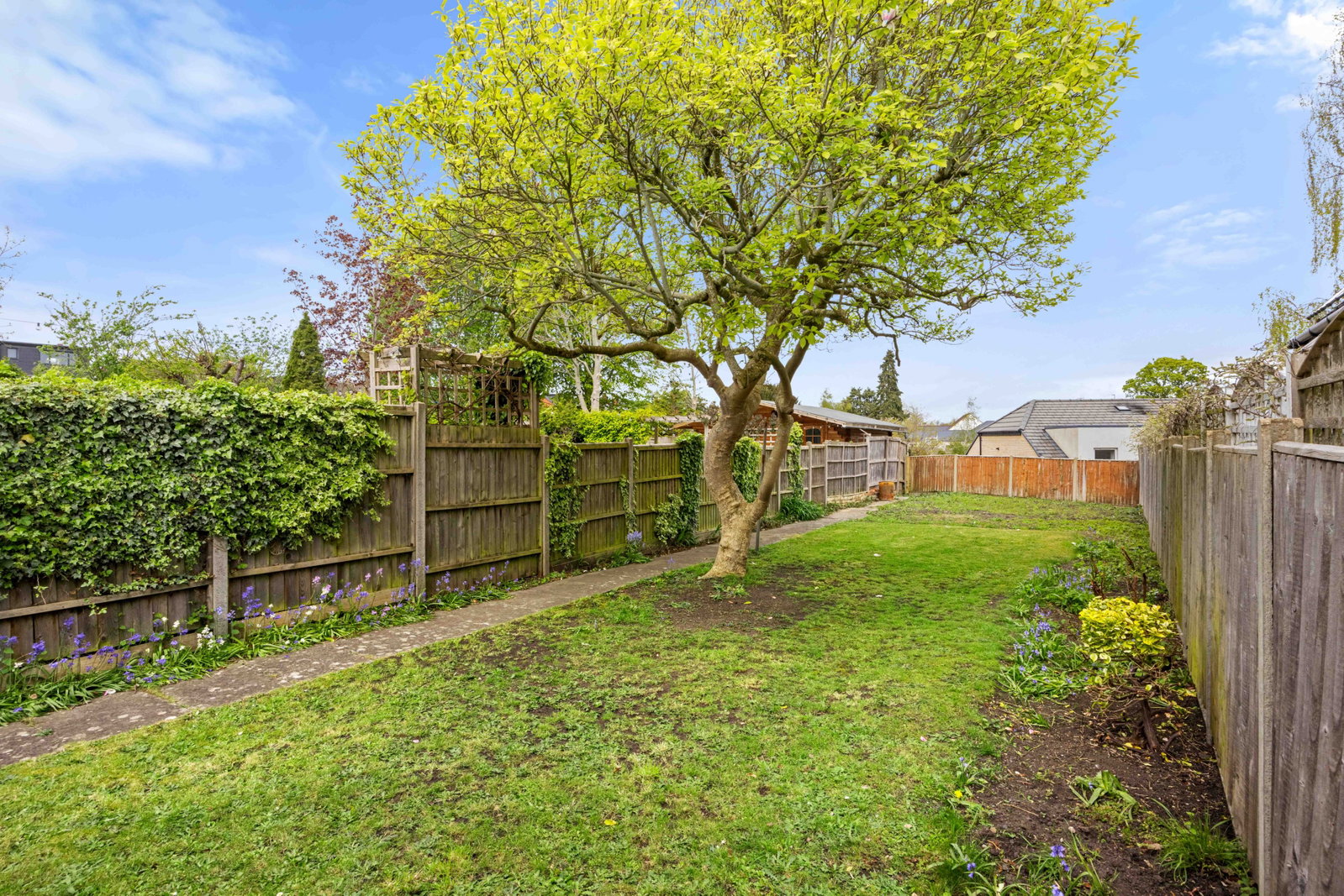 Semi Detached House in Cheltenham