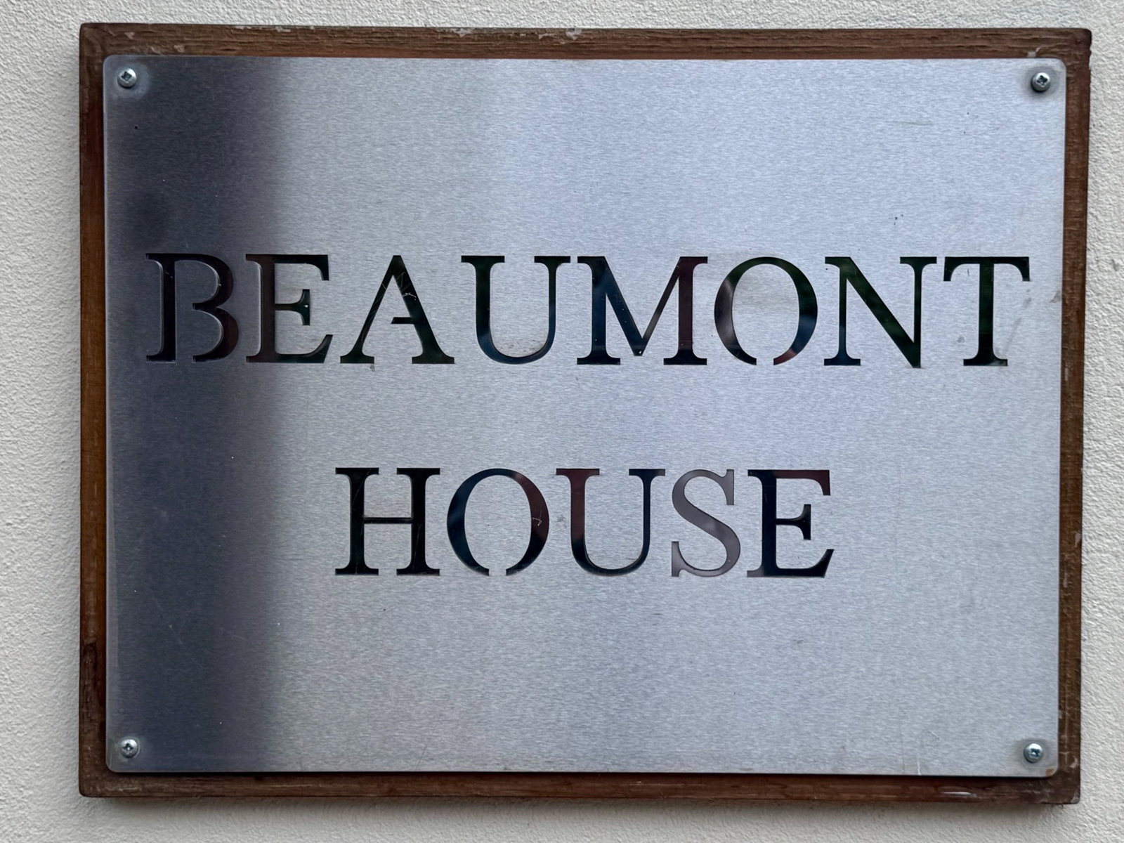 Detached House for sale in Leighton Buzzard, Beaumont House, Ivinghoe, Buckinghamshire, 1265 m²