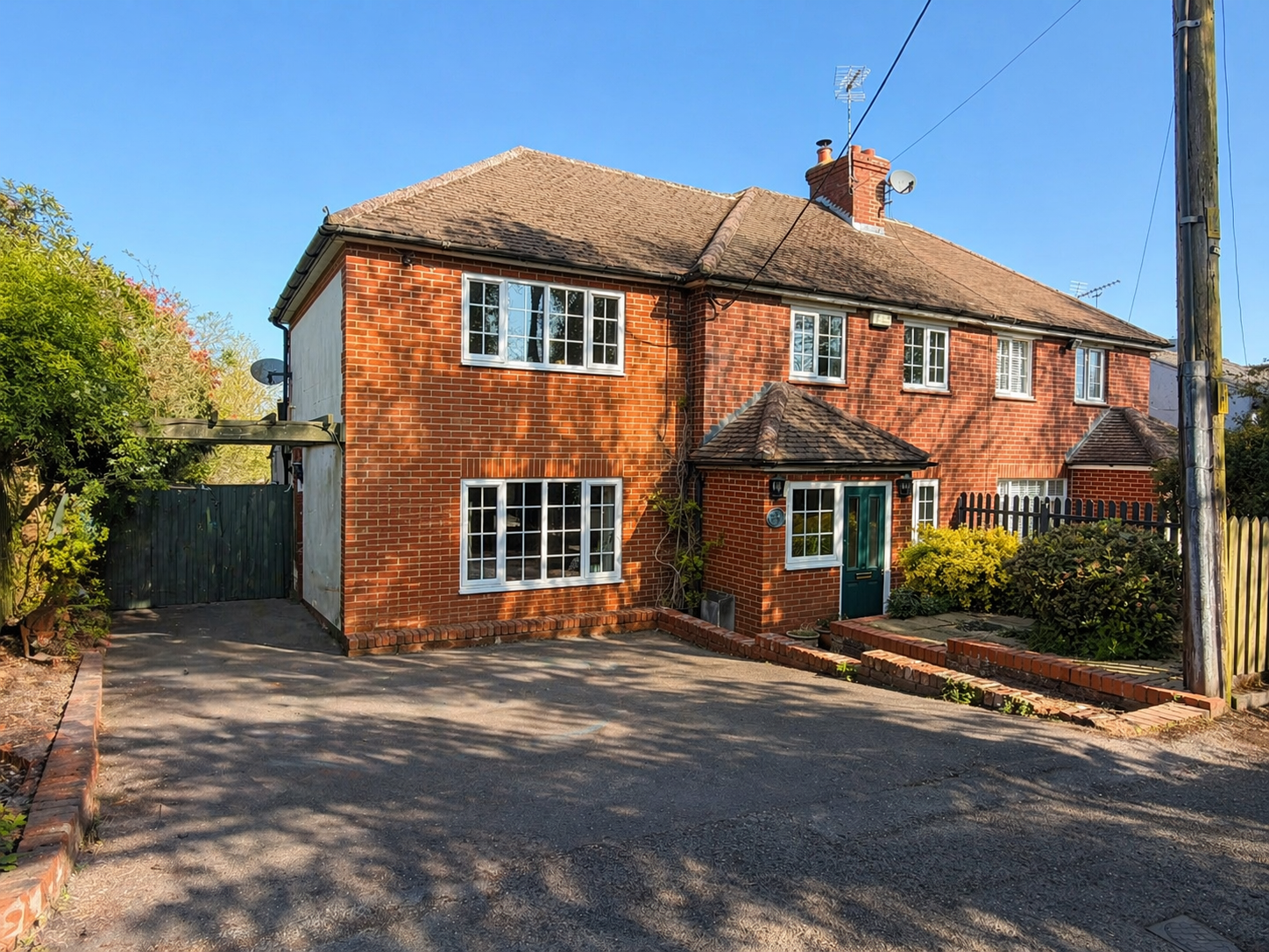 Semi Detached House in Dover