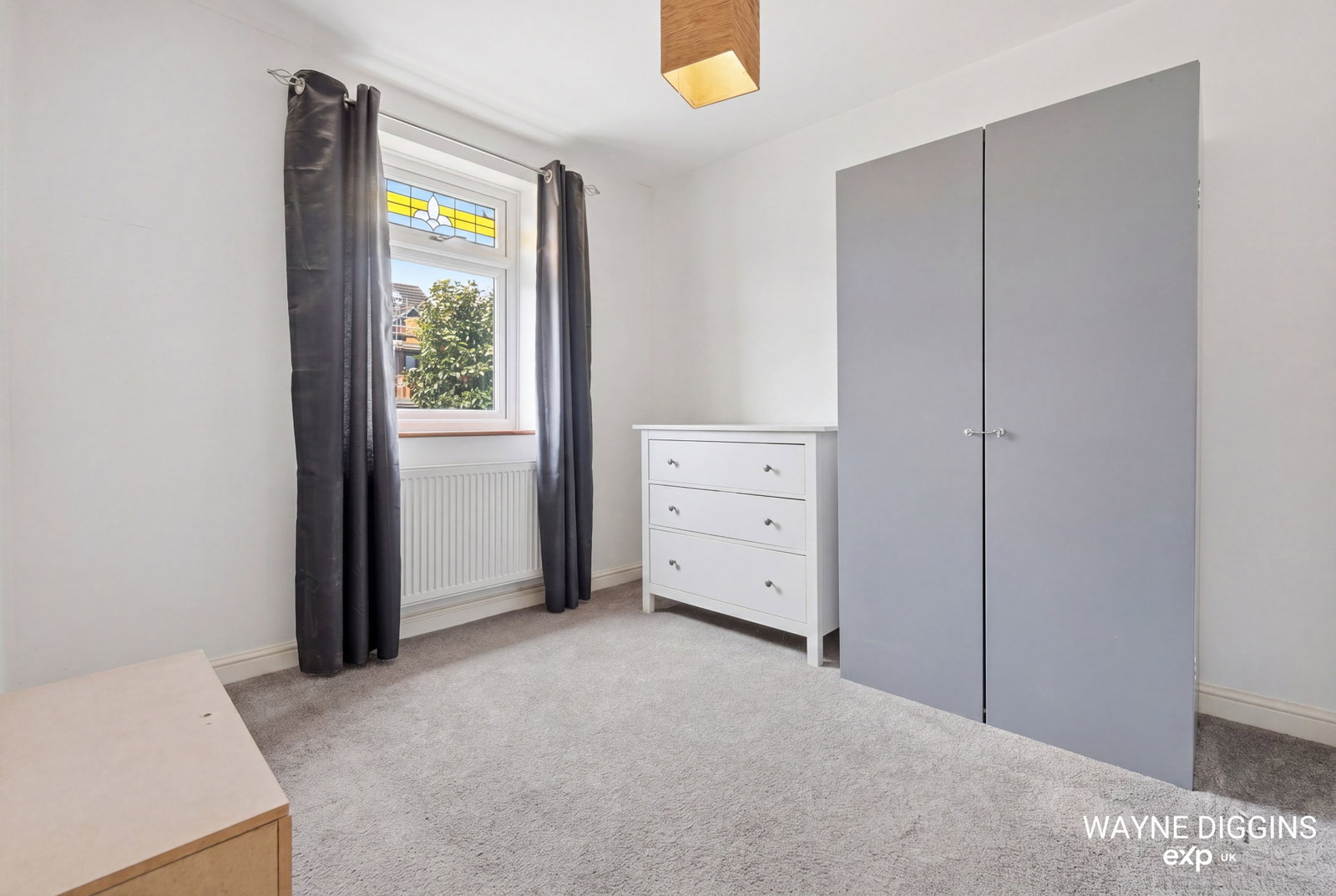 Semi Detached Bungalow in Grays
