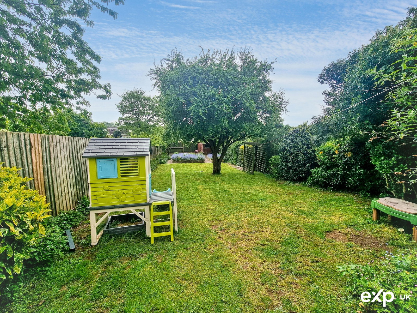 Semi Detached House in Newton Abbot