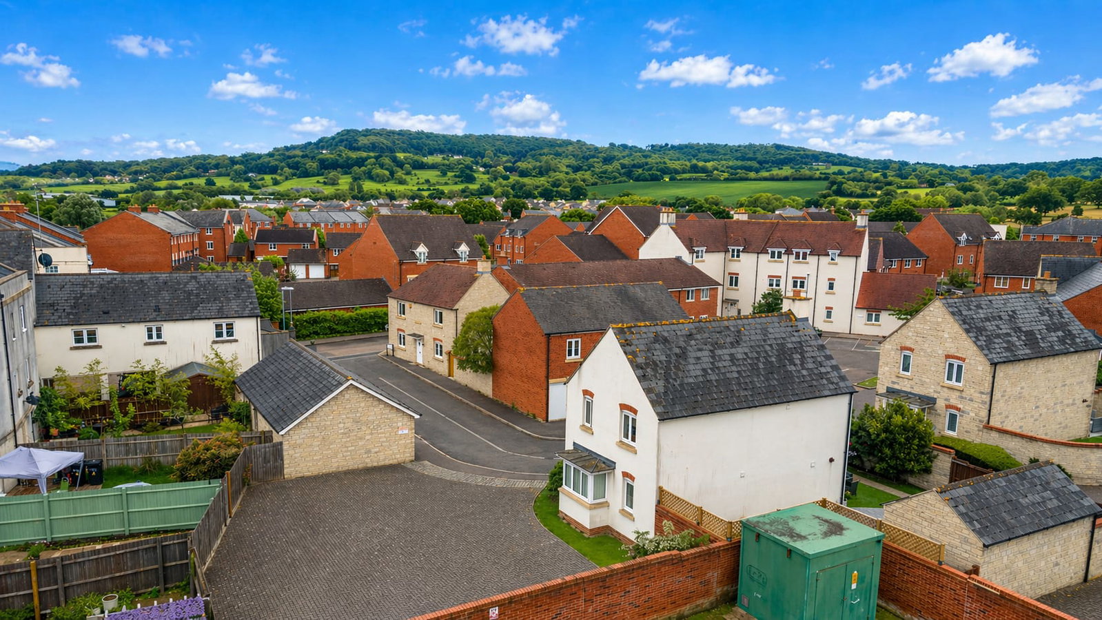 Detached House in Gloucester