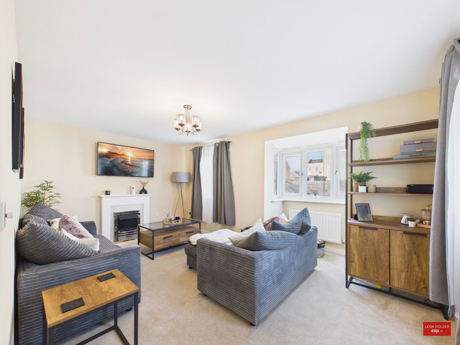 Detached House in Gloucester