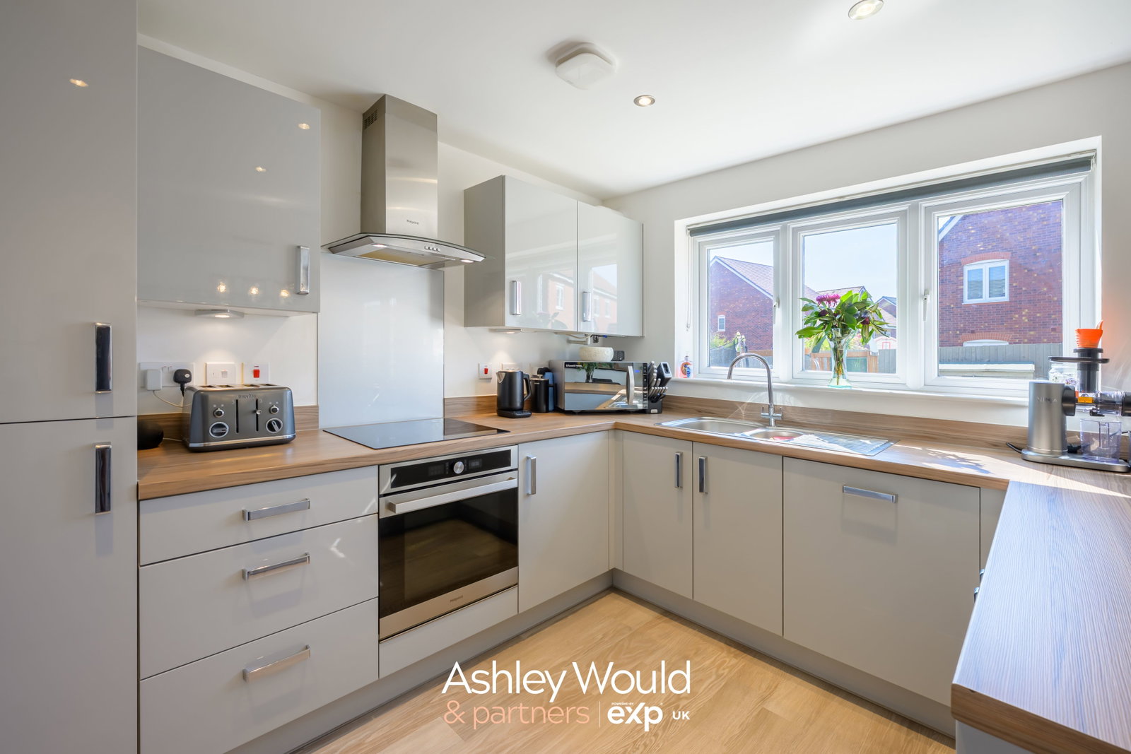 Semi Detached House in Kidderminster