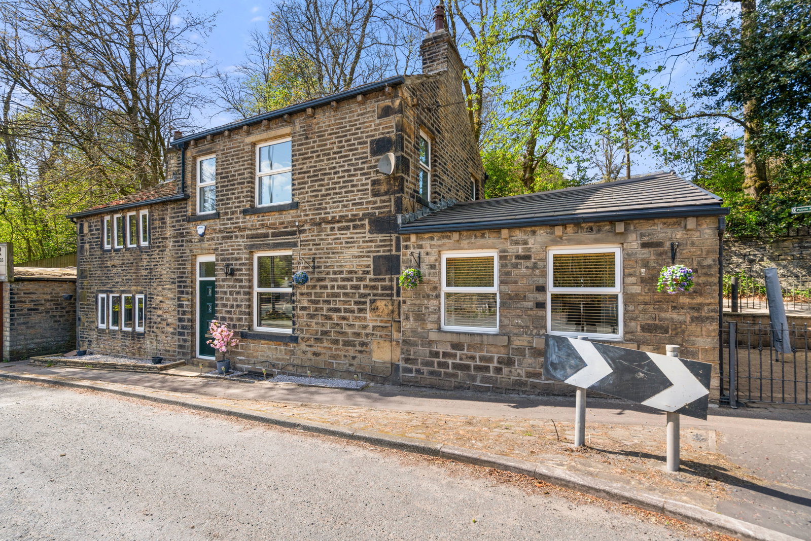 Semi Detached House in Sowerby Bridge