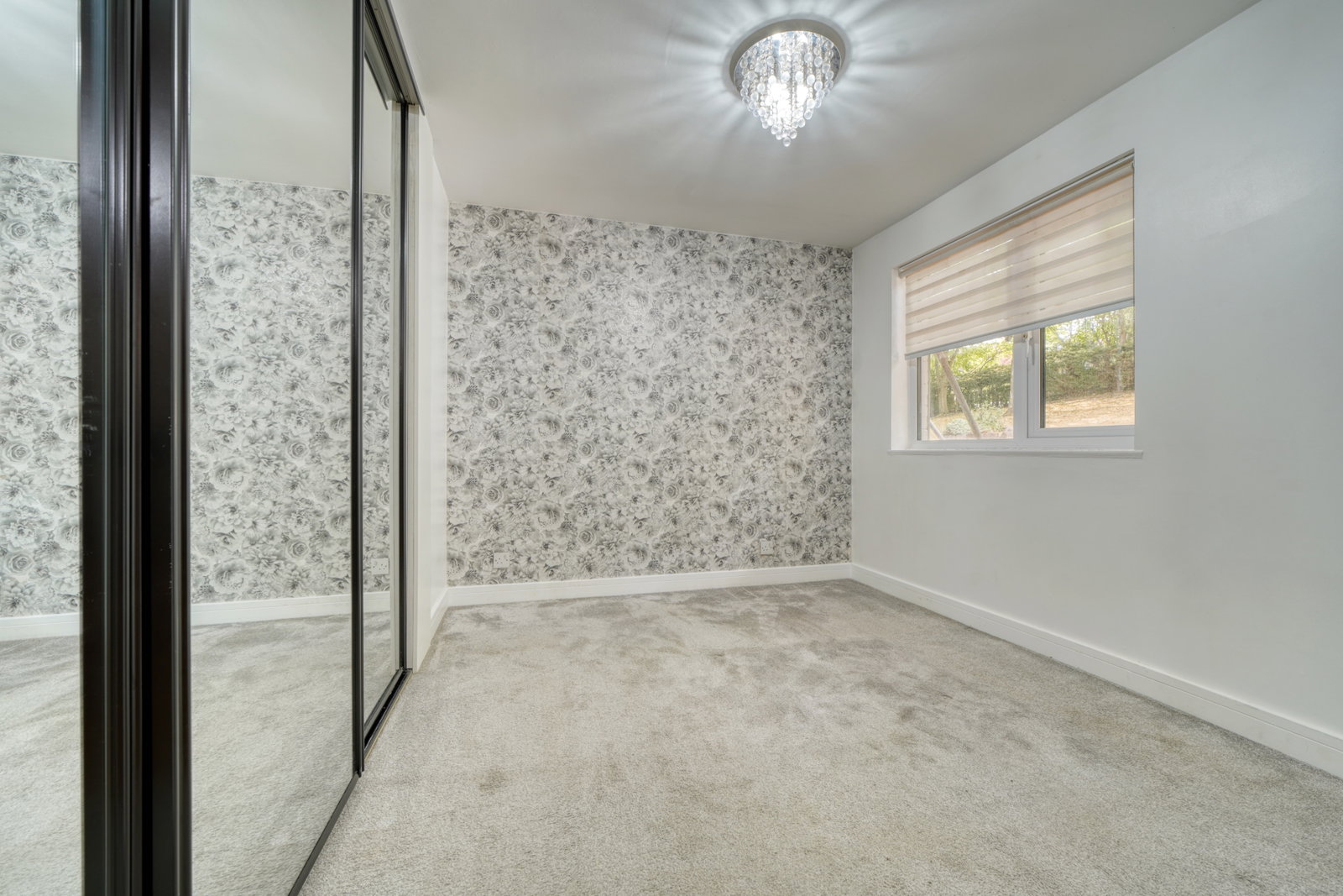 Apartment for sale in Orpington, Mitchell Road, Orpington, BR6 9TP