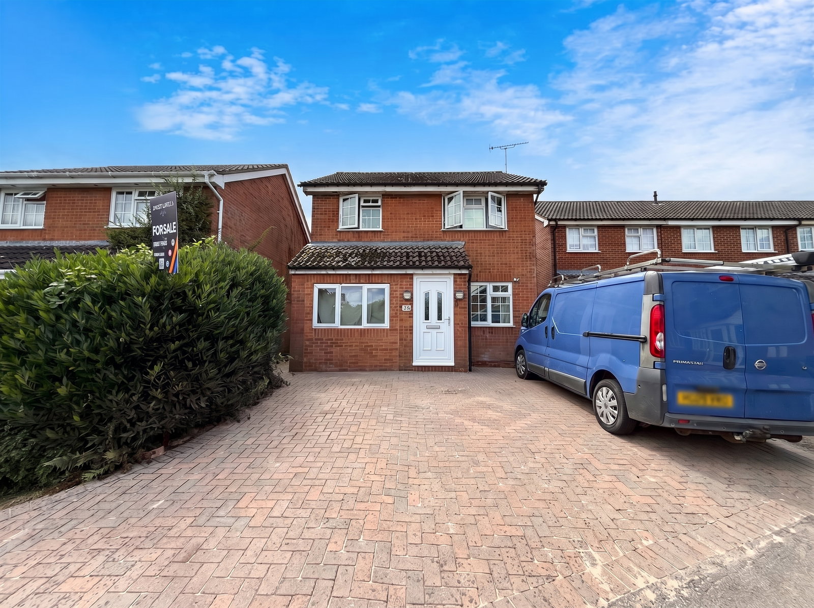 Detached House in Warminster