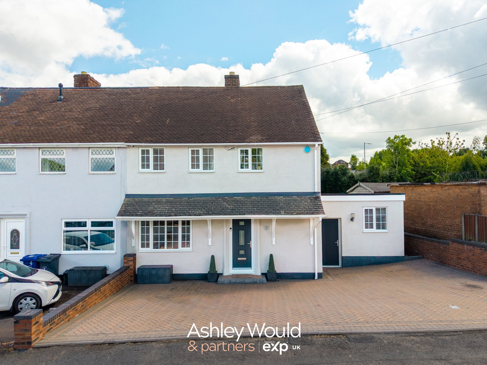 Semi Detached House in Dudley