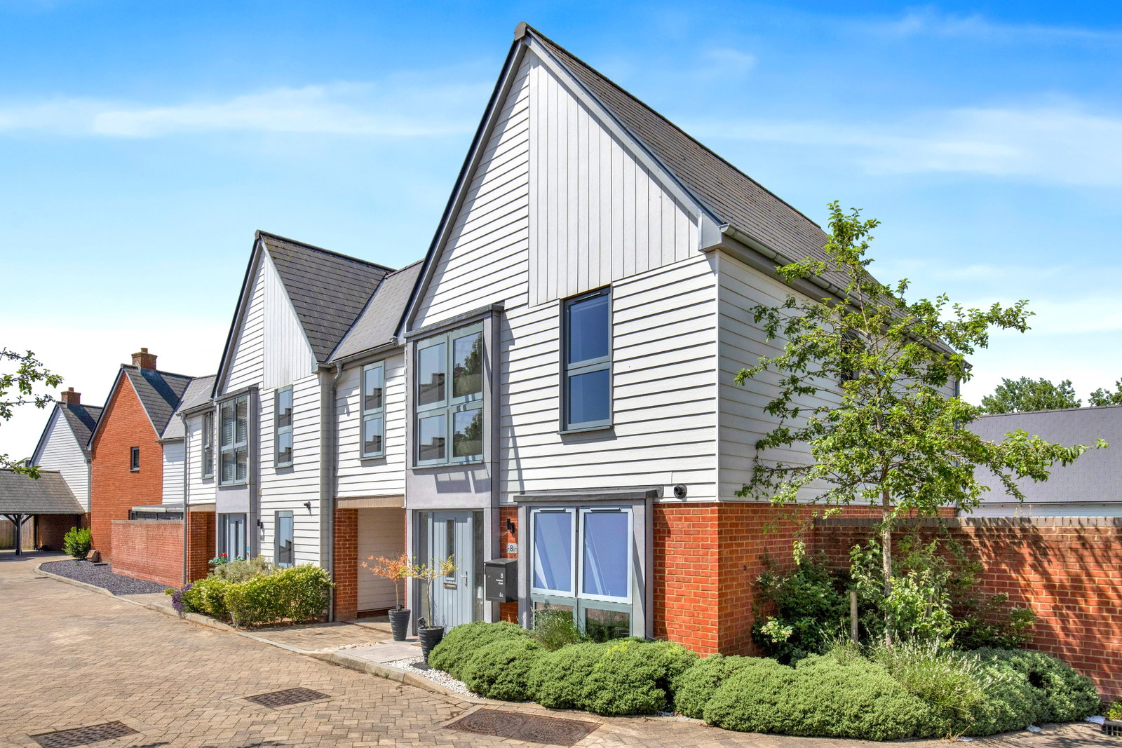 Link Detached House in Ashford