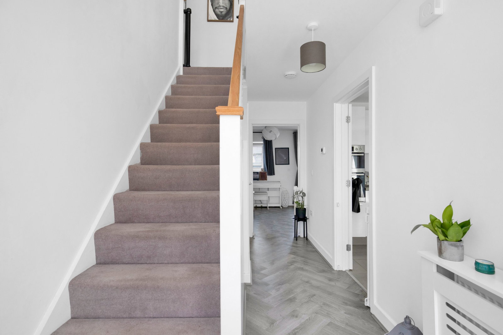 Link Detached House in Ashford