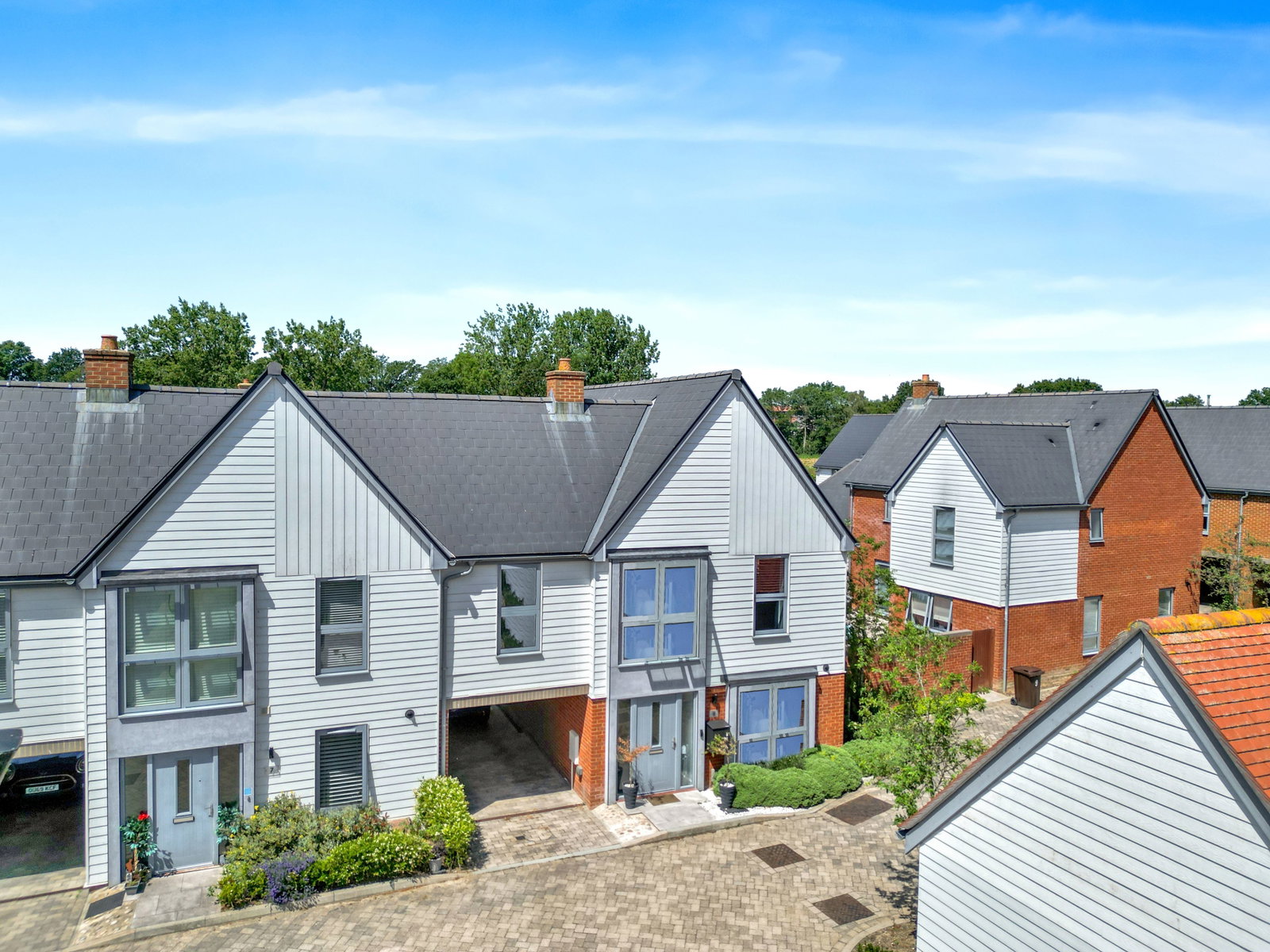 Link Detached House in Ashford